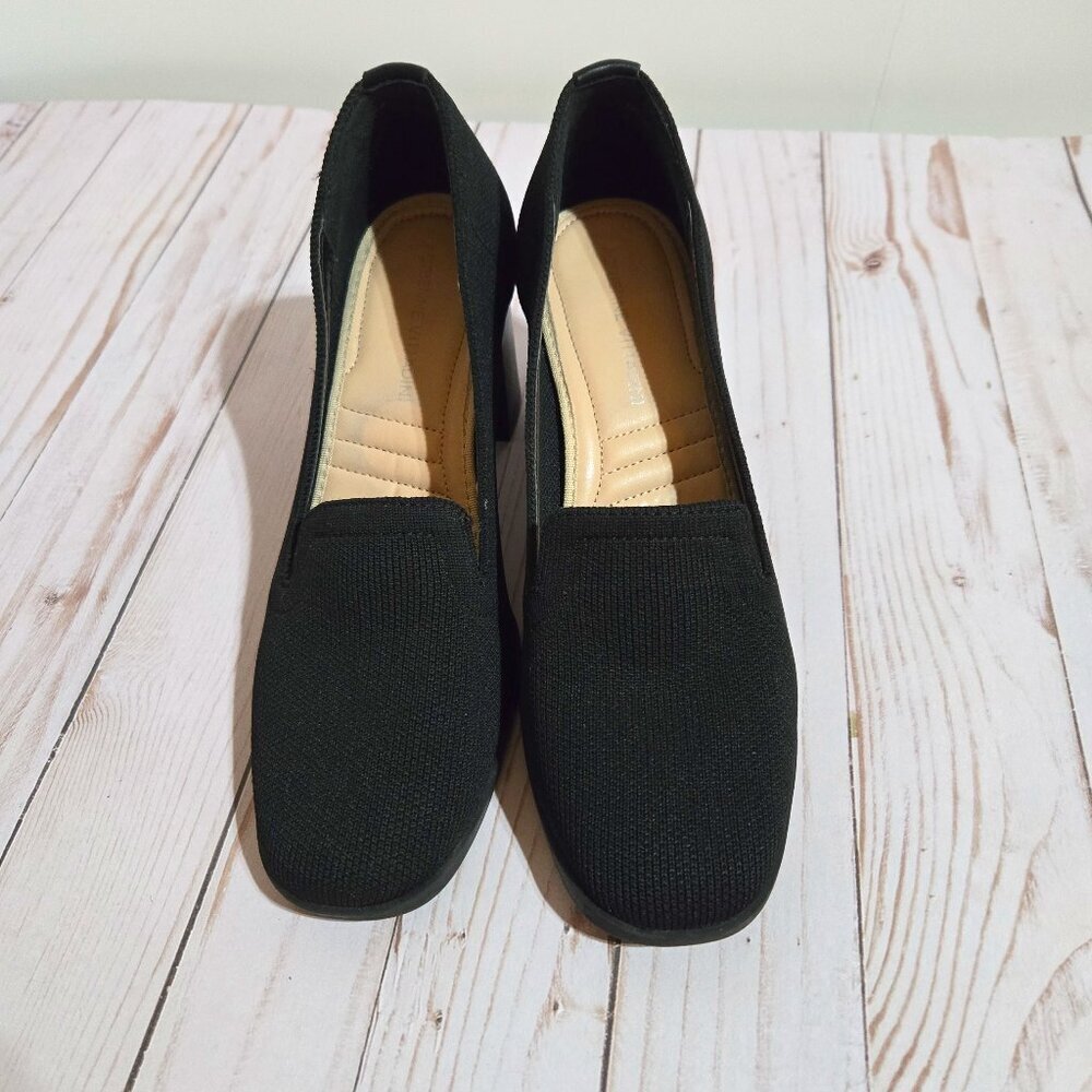 Adrienne Vittadini Women's Brittiny Pump in Black Size 7.5M